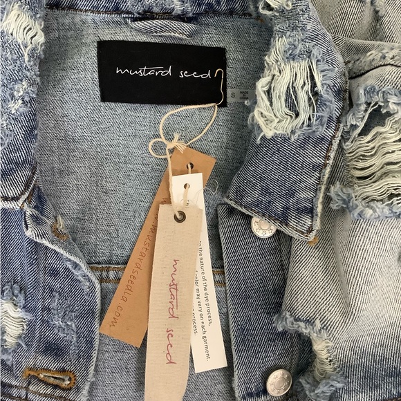 🔥 Stonewashed Denim Jacket 🔥 - Picture 10 of 10